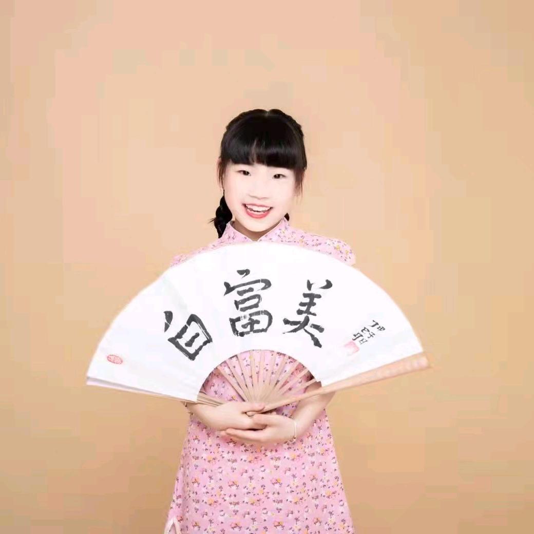 看我(●—●)猪猪侠