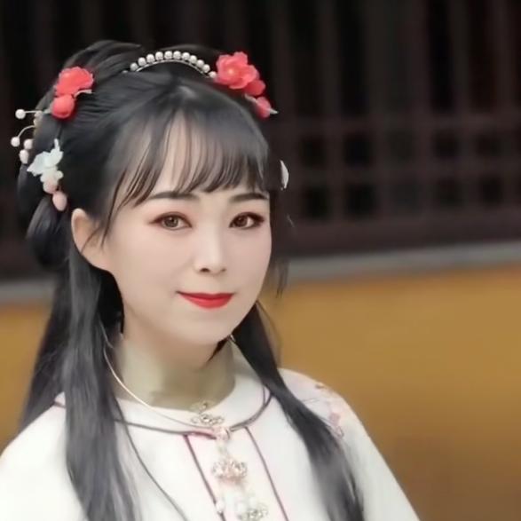 心玥(戏歌👫👯👯才艺💑💑)