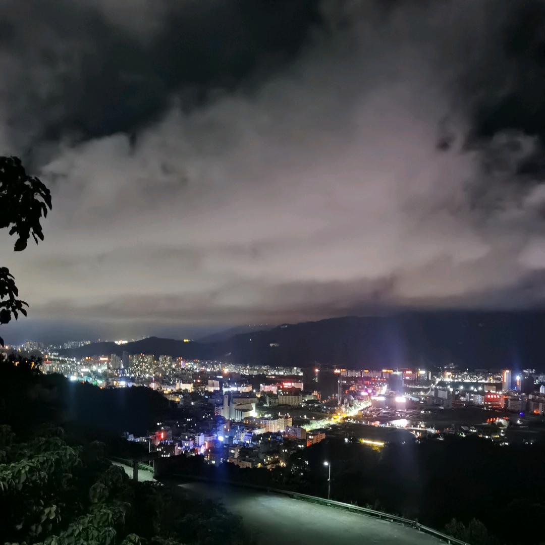 中原飞哥