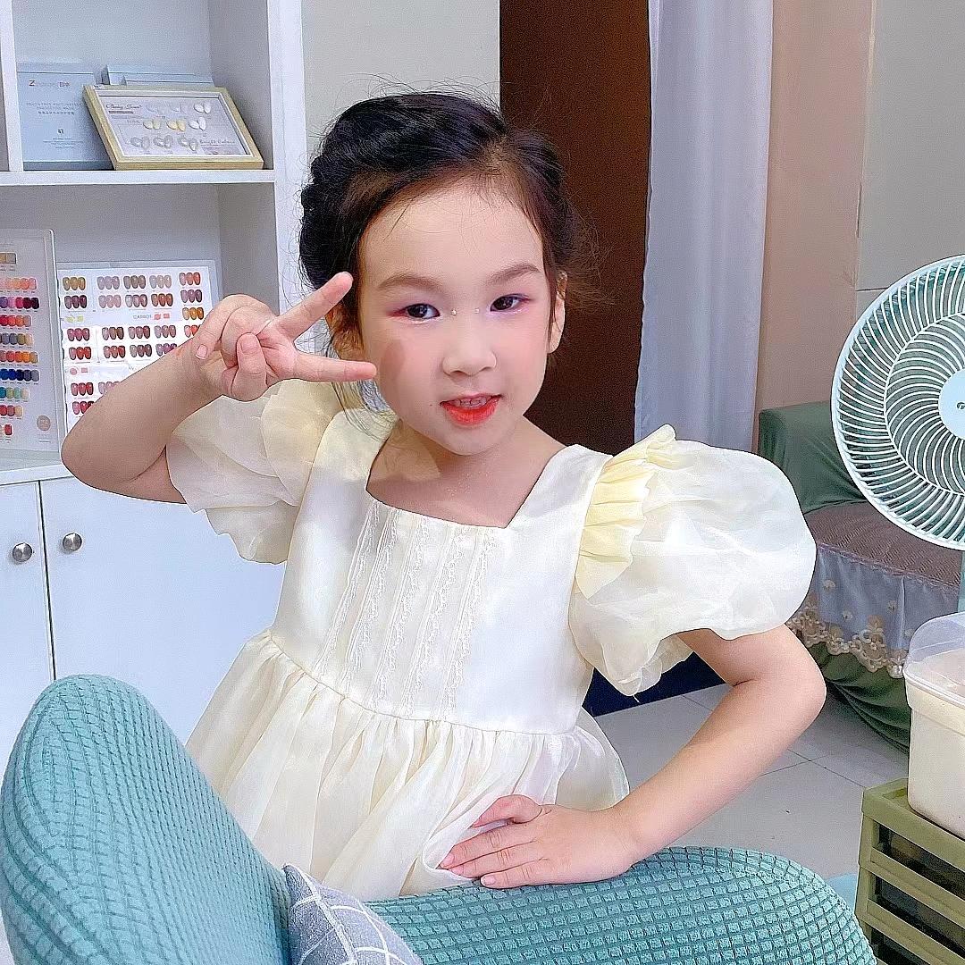 若👄