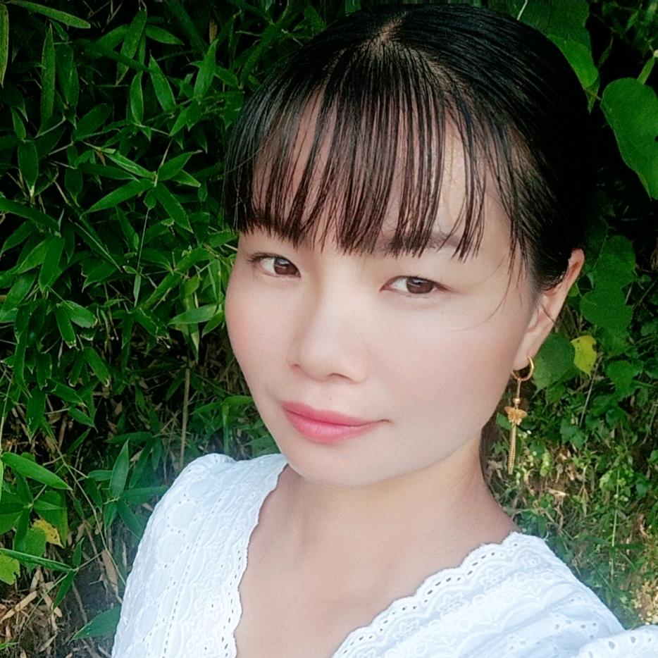 艳艳微微一笑（农民）