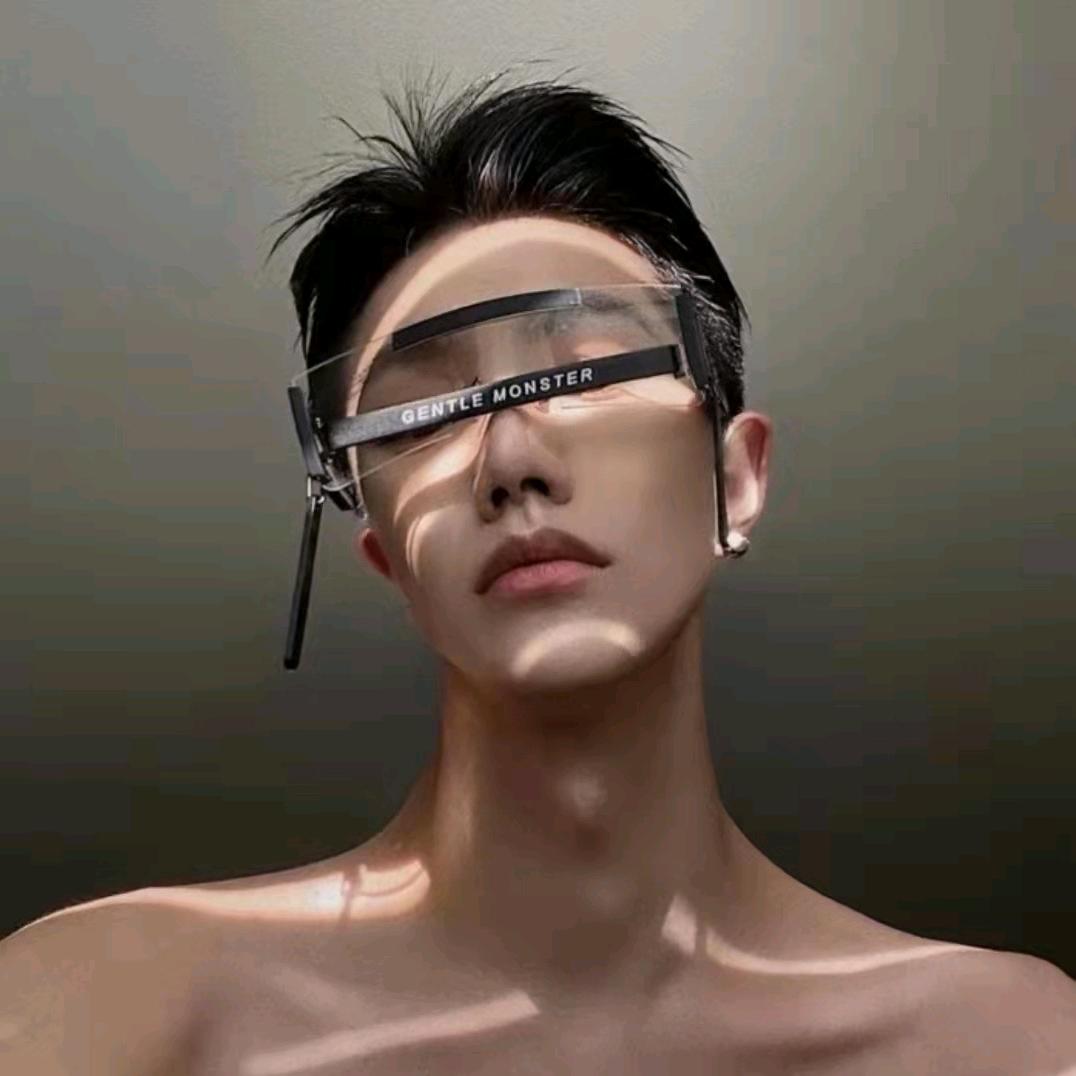 七号宇航员