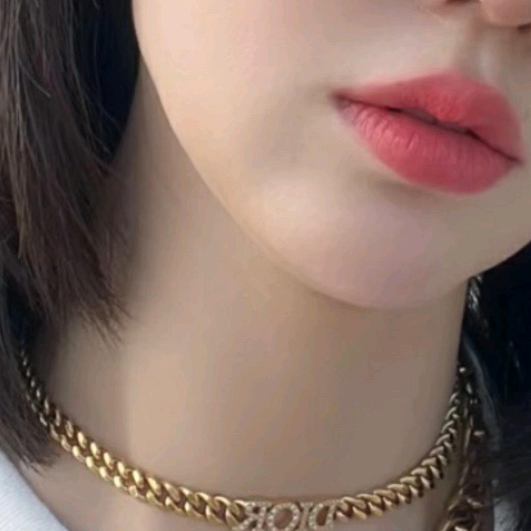 阳光贝贝zzZ
