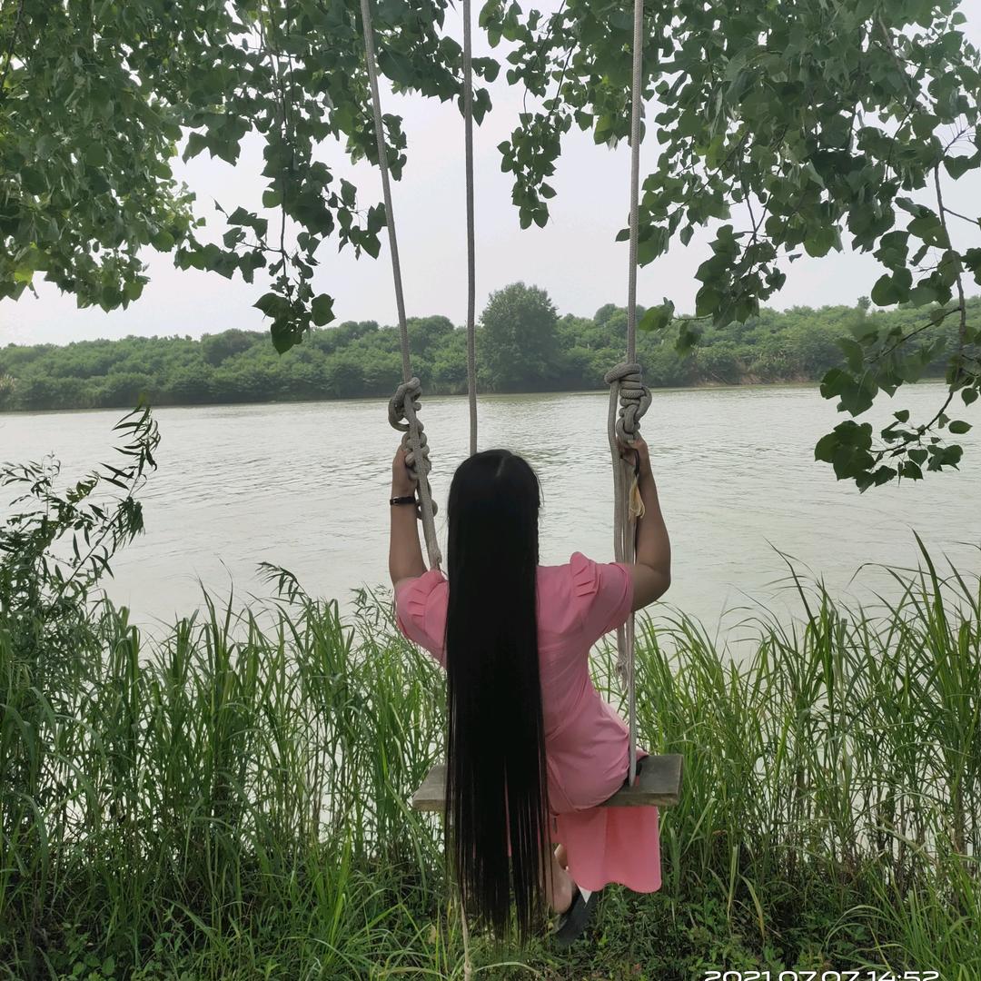 ╭(╯烟雨红尘ε残梦断╰)╮