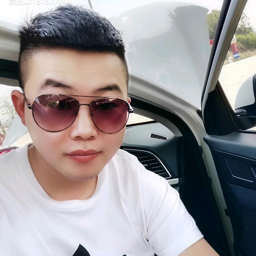油腻的大叔