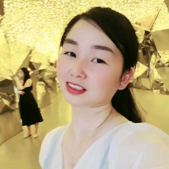 坚强三母女