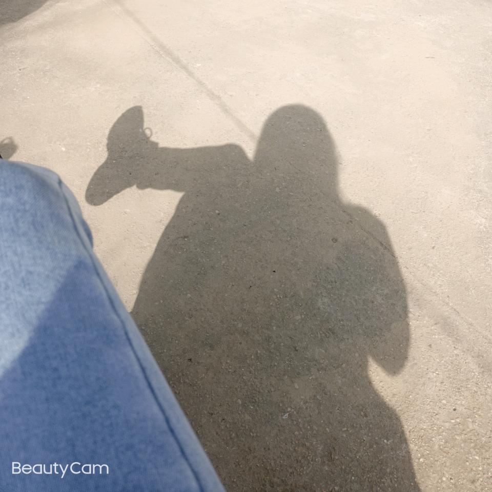 嫣然一笑~终成梦