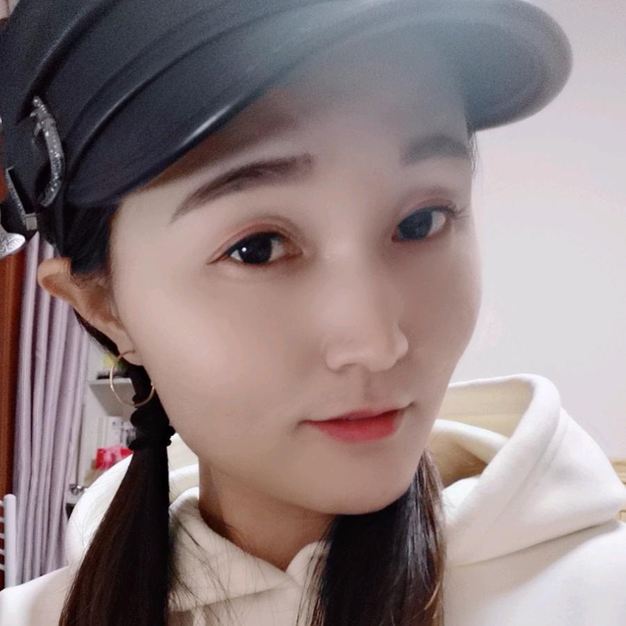 摆摊的红姐