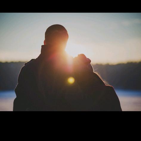 最熟悉的陌生人