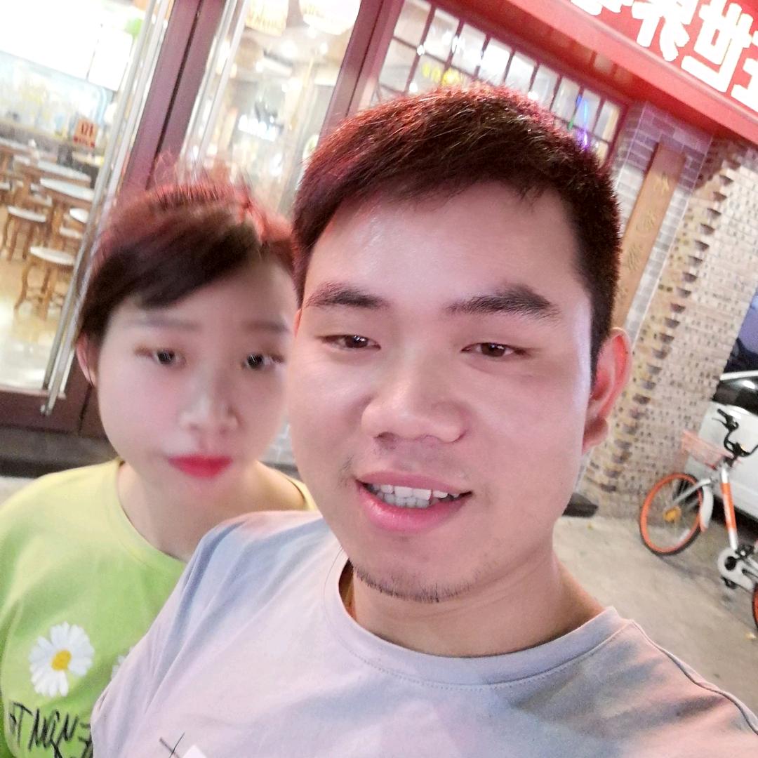 MC龙小二