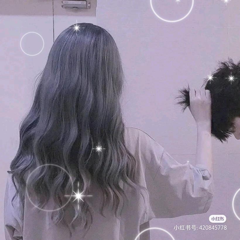 幸福美满的一家人