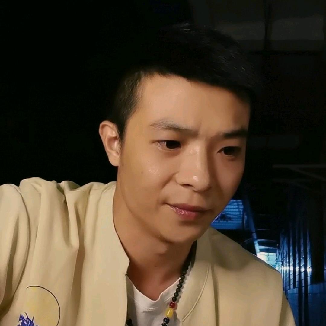 小川（单身群主）