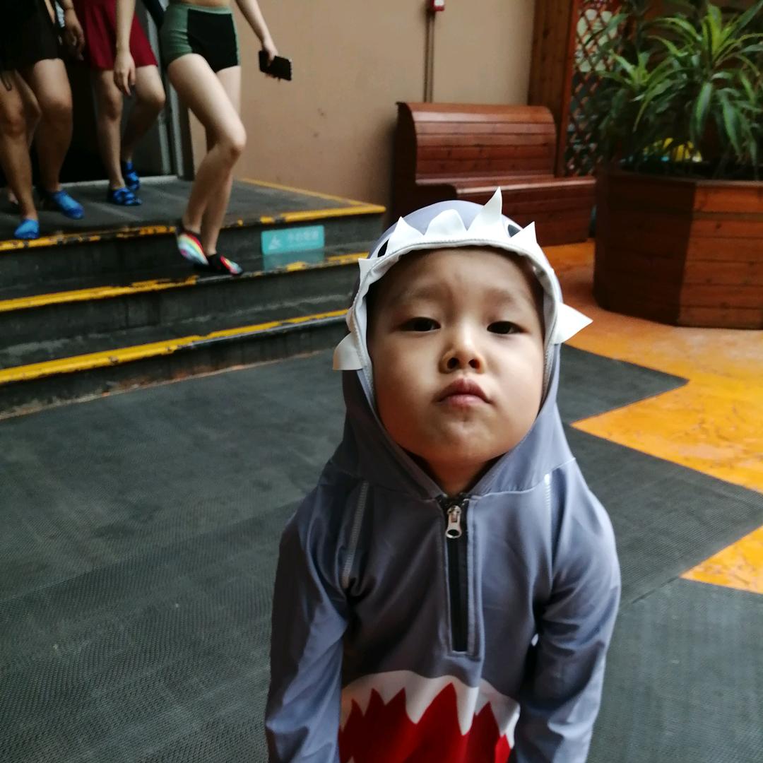 王先生(๑•̀ω•́๑)👨🏻