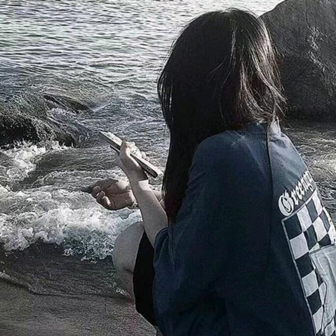 陪海听风声.