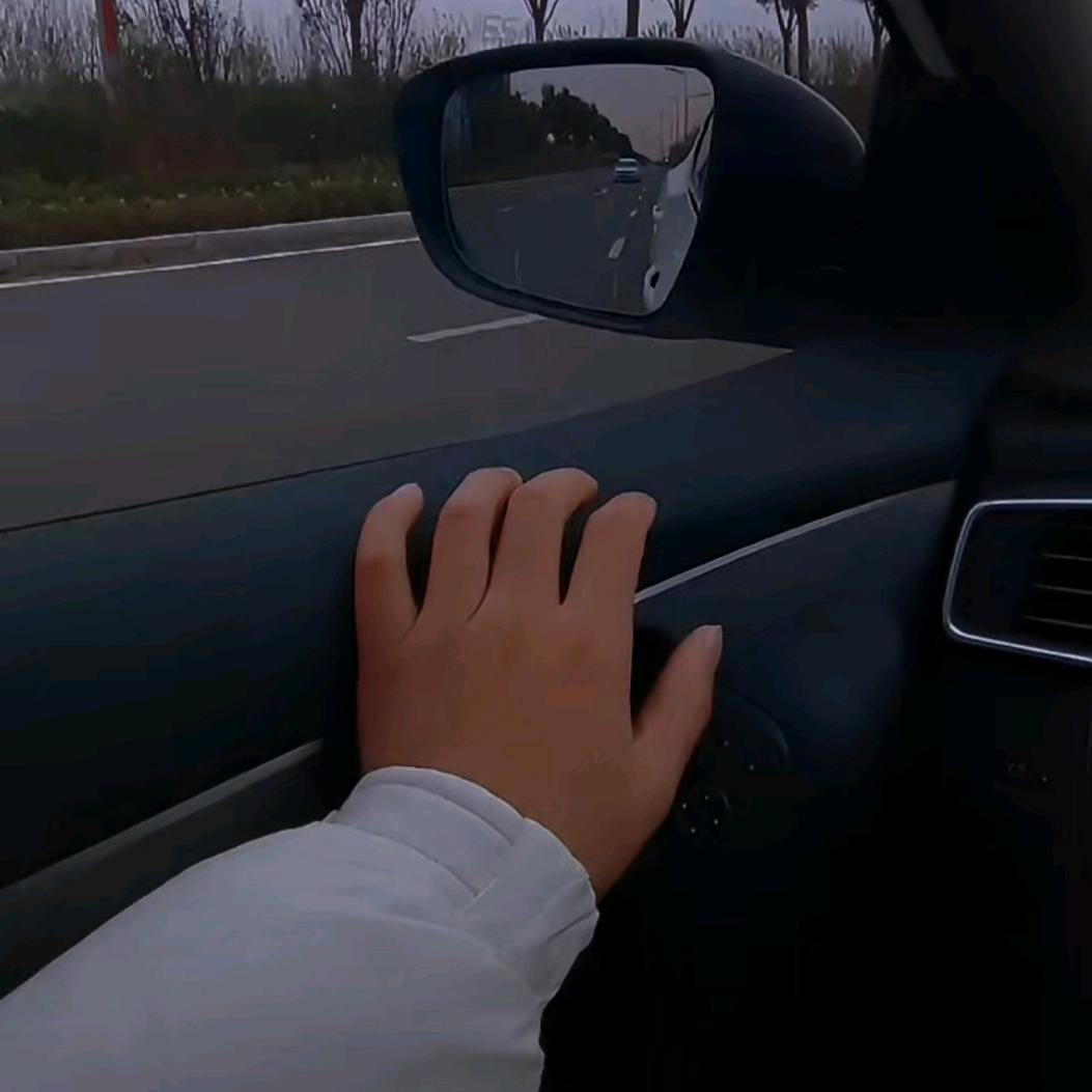 苗族阿姨🌹🤗