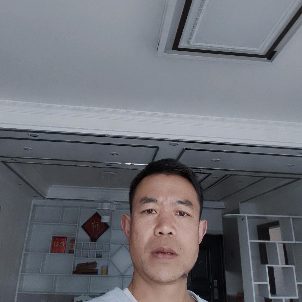 李明