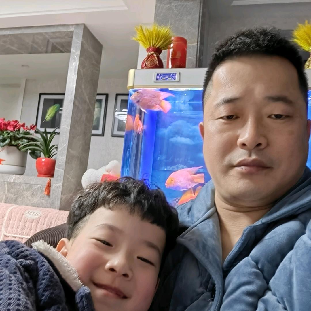温州市泓锦鞋模有限公司