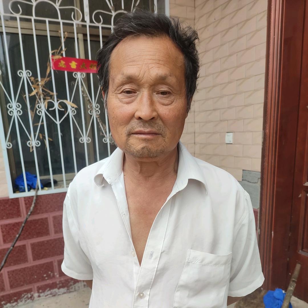 王伟