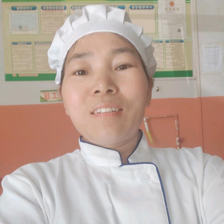 周姐：许家坝米粉加工