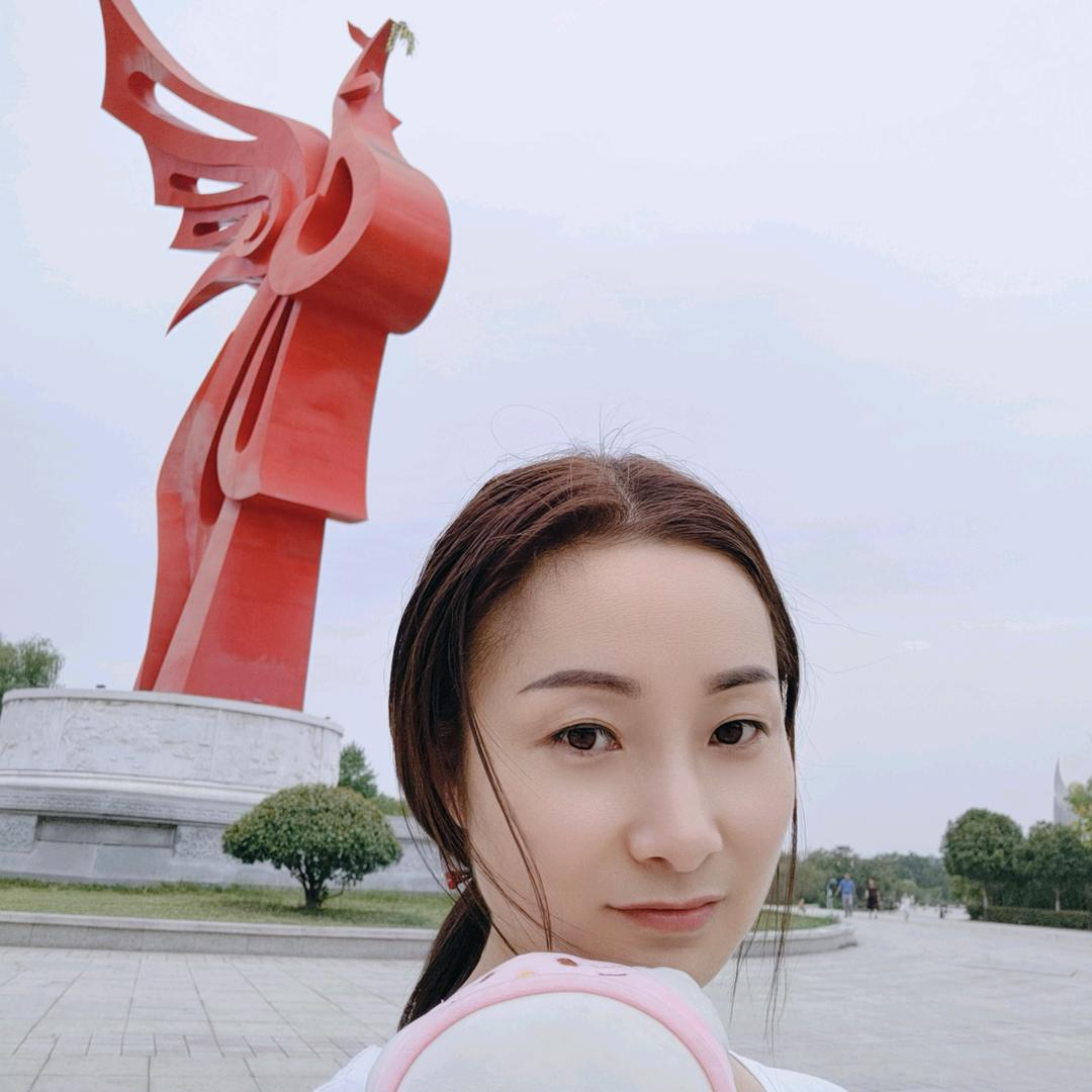 请叫我💋熊宝宝🦀🦀