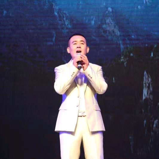 歌者阿峰