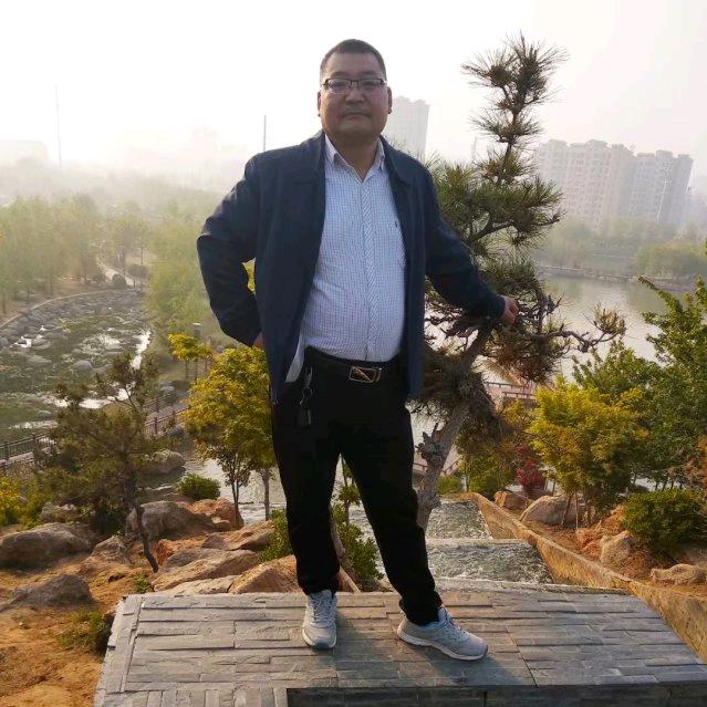 钓鱼快乐每一天。