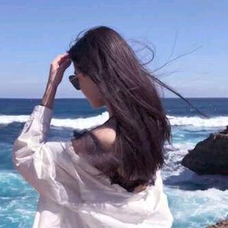 浅夏琉璃灬殇p