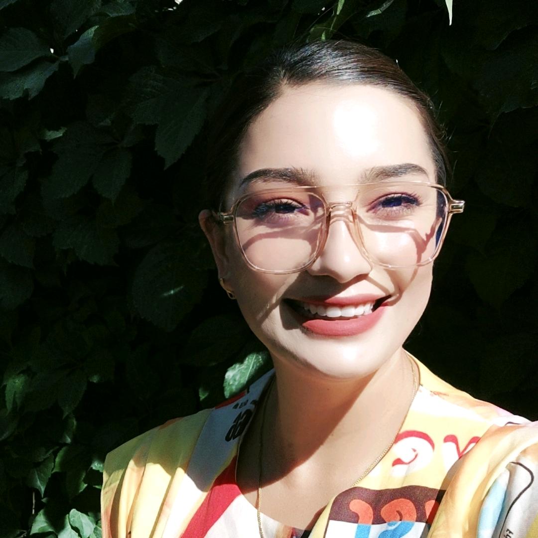 白玫瑰 🌼