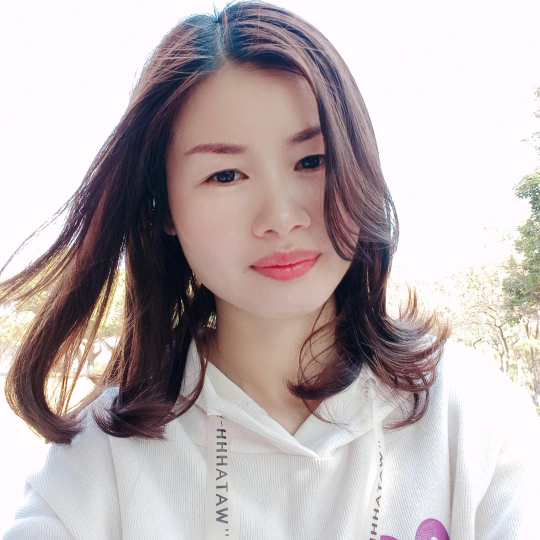 yan浅笑夏日