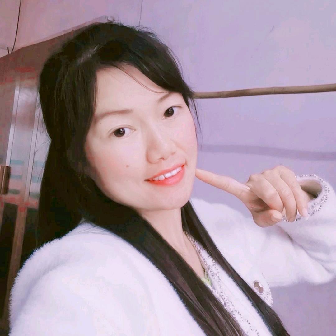 晔彤