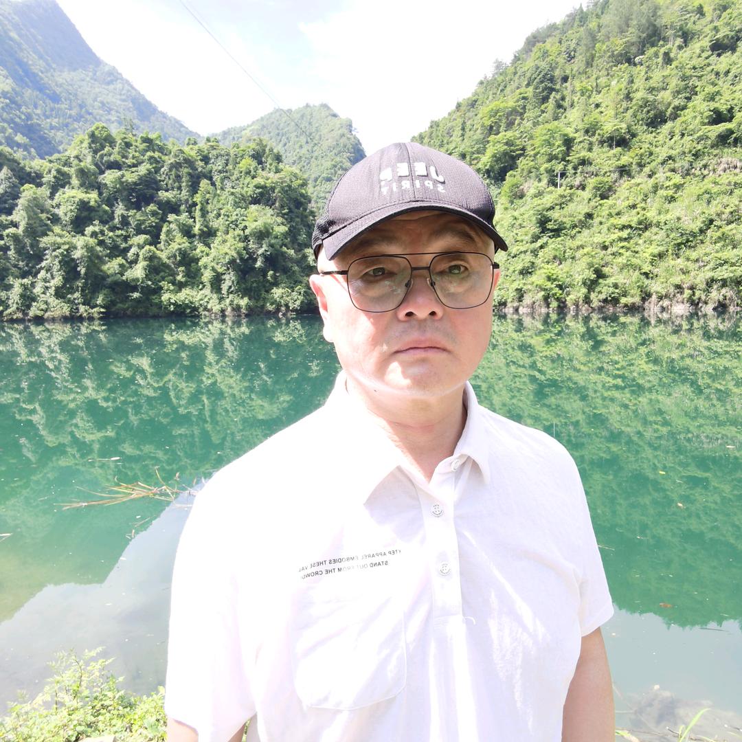鹤峰新哥（尊师沈酒）