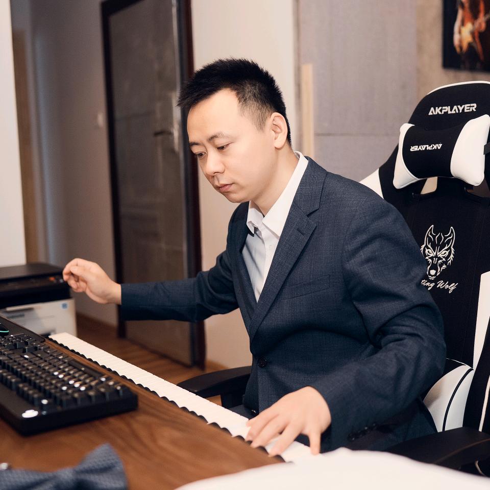 李亮华music