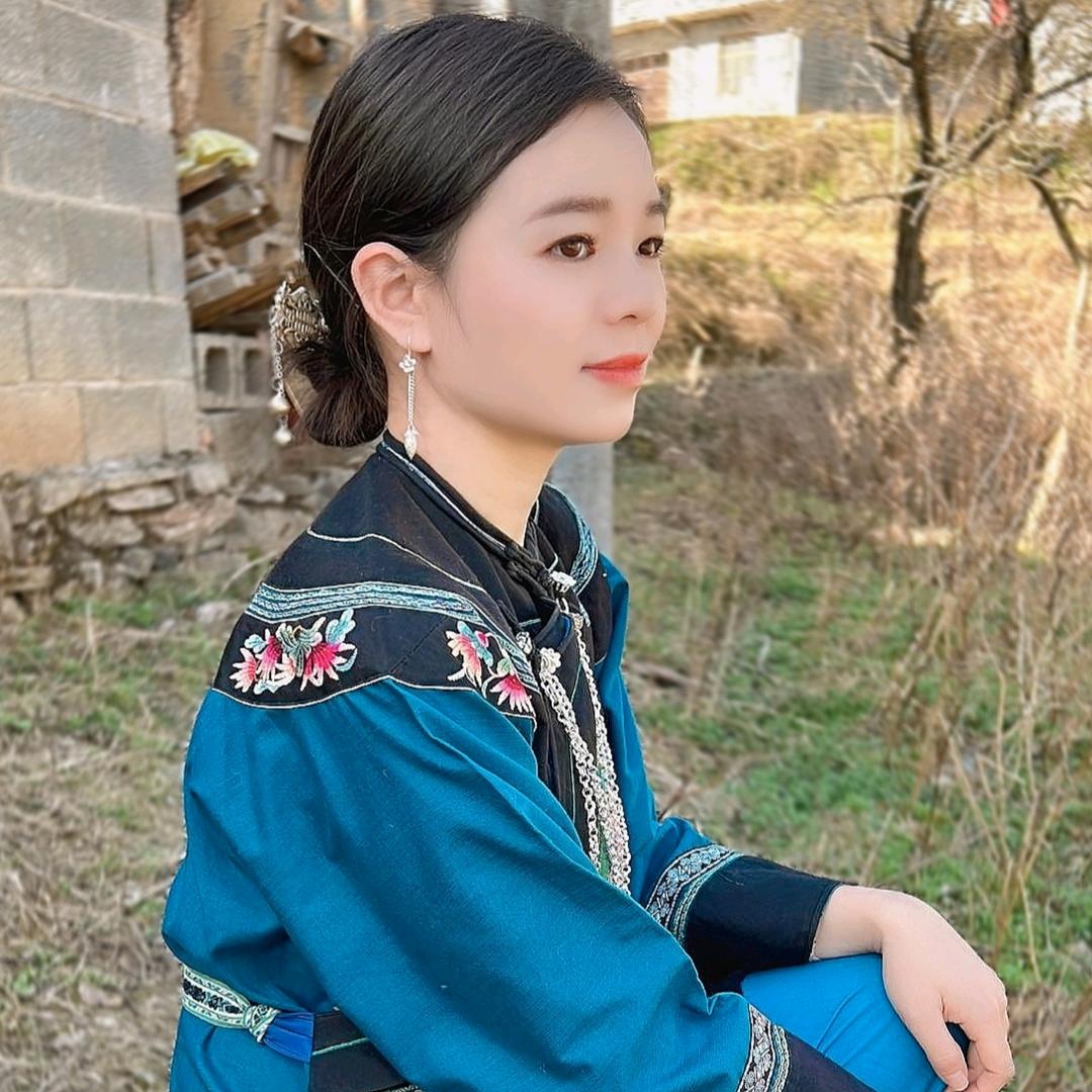 @ 英子👣