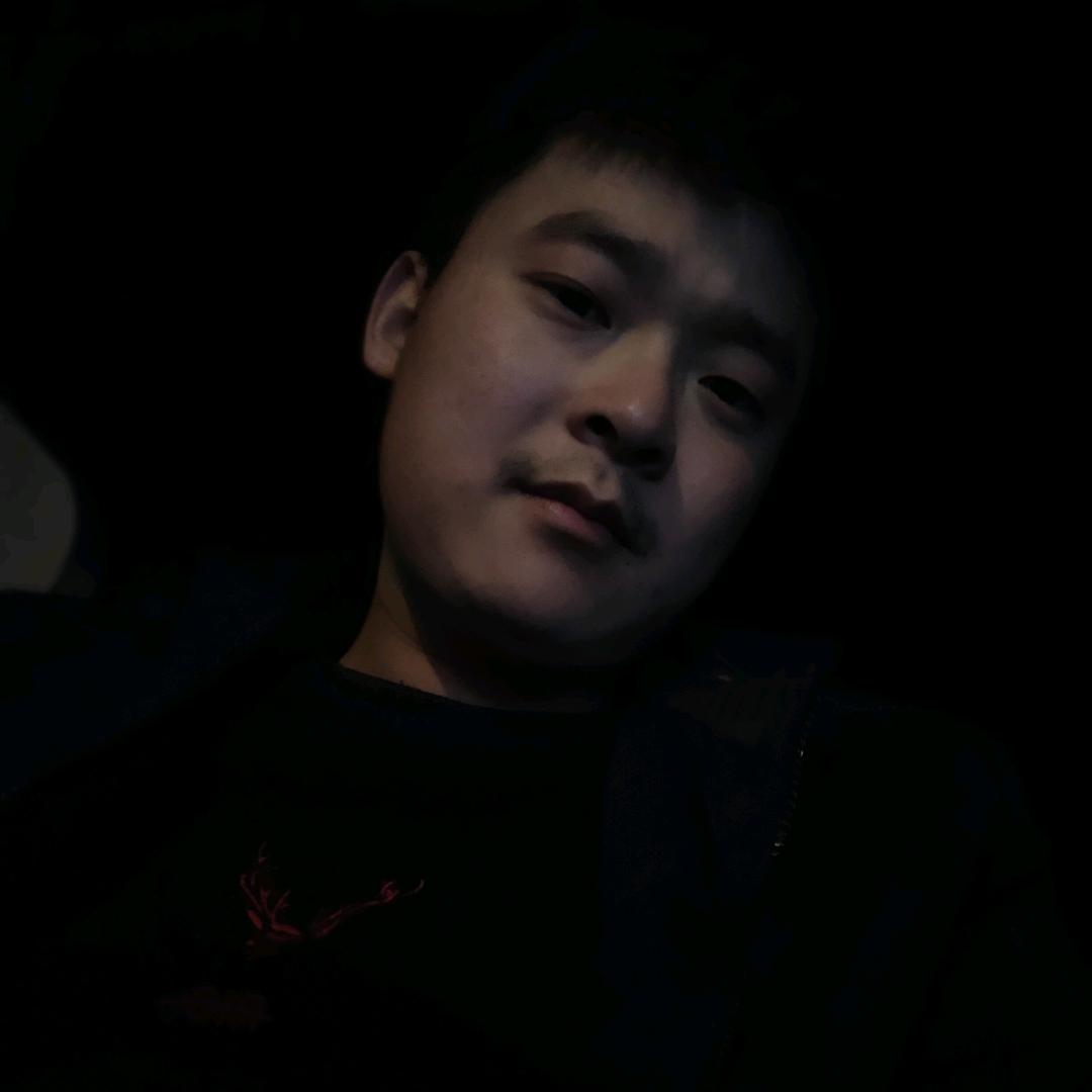 爱吃红烧肉的①休