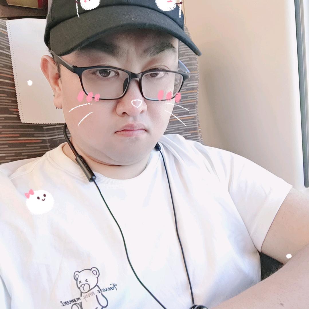 Hi丶雄哆哆