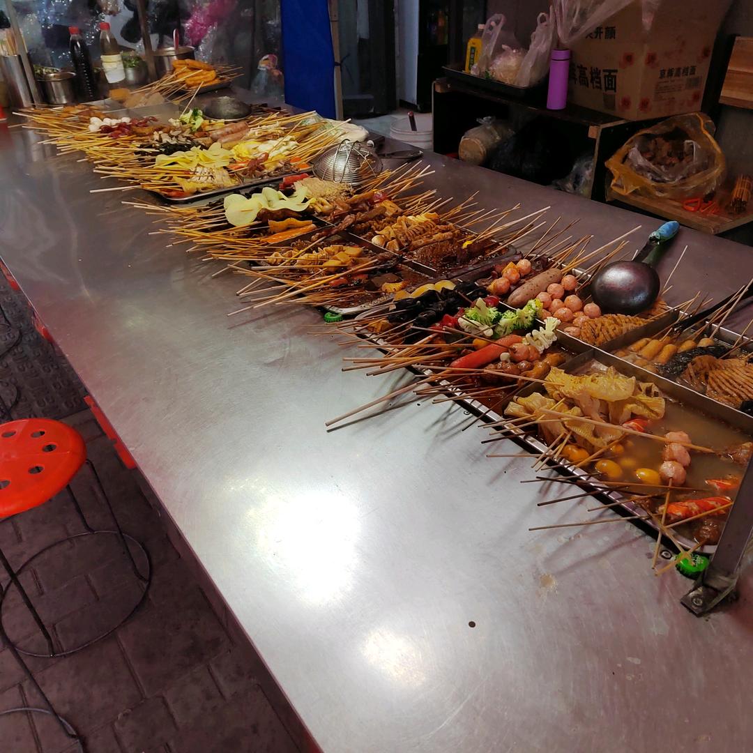 梦想一夜暴富（记录摆摊烧饼炸串串香的日常