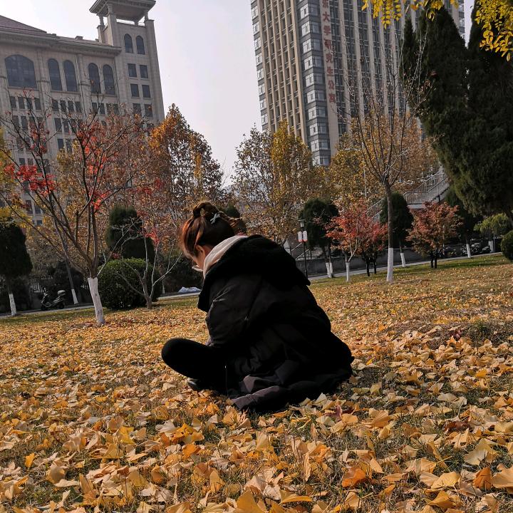 李夸夸