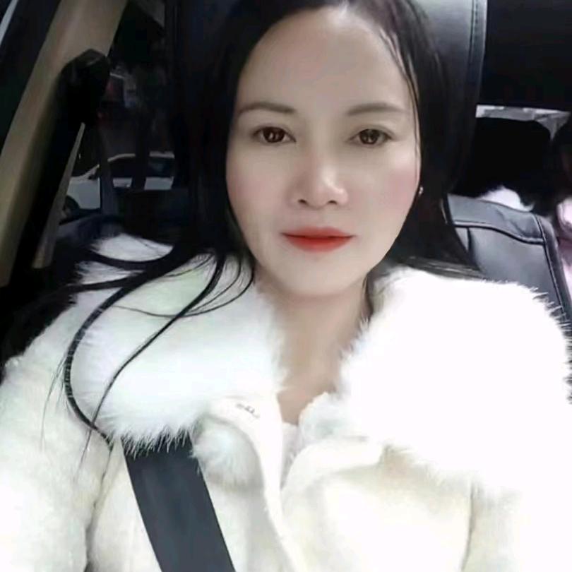 小霞