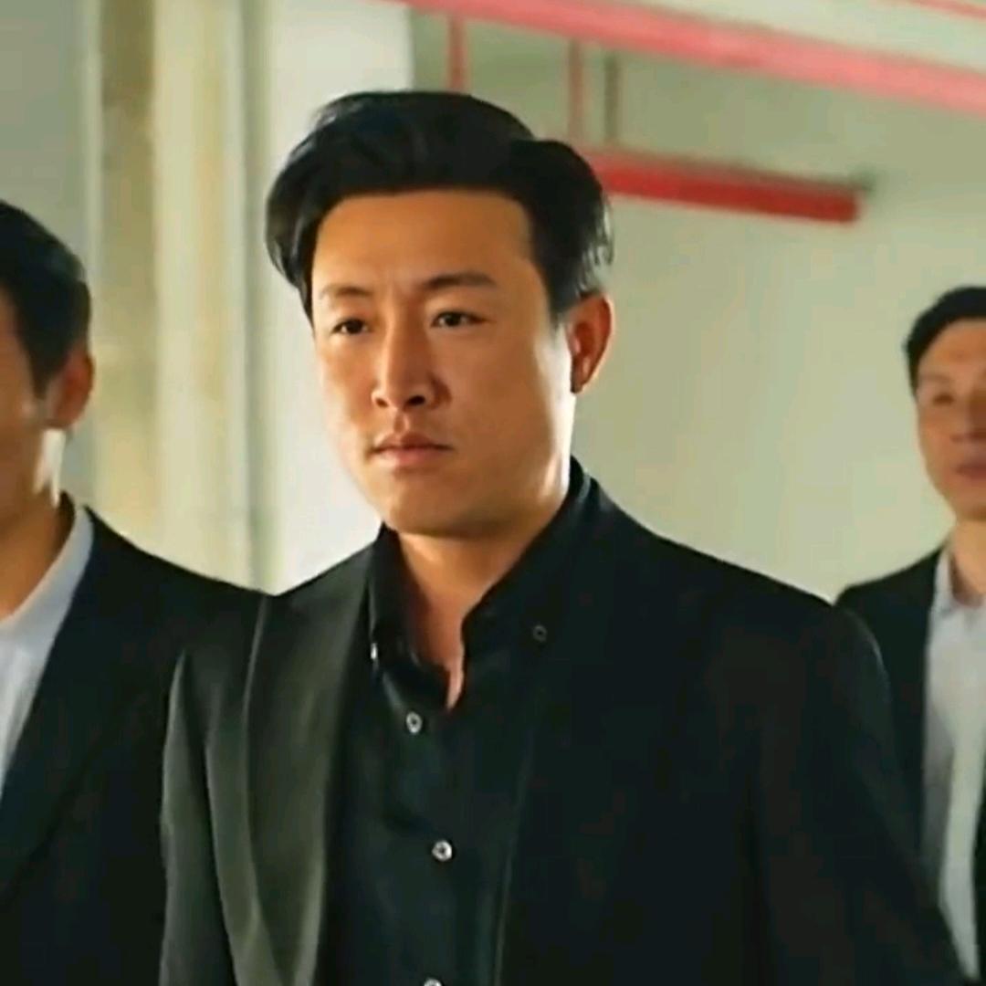 一曲离殇丶笑看人世繁华