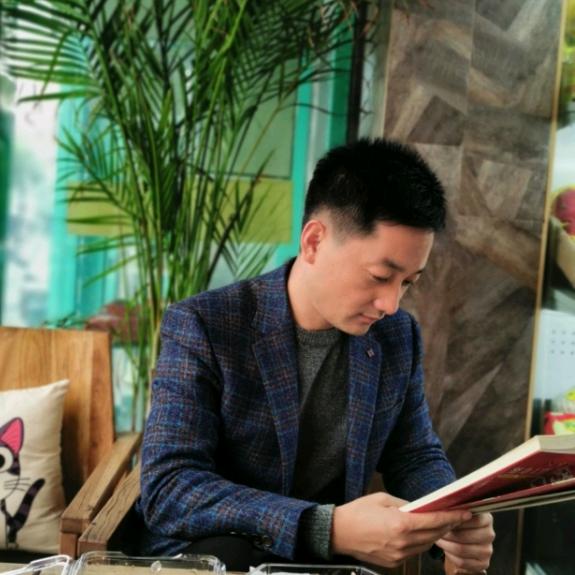 河南柒之月酒店管理有限公司
