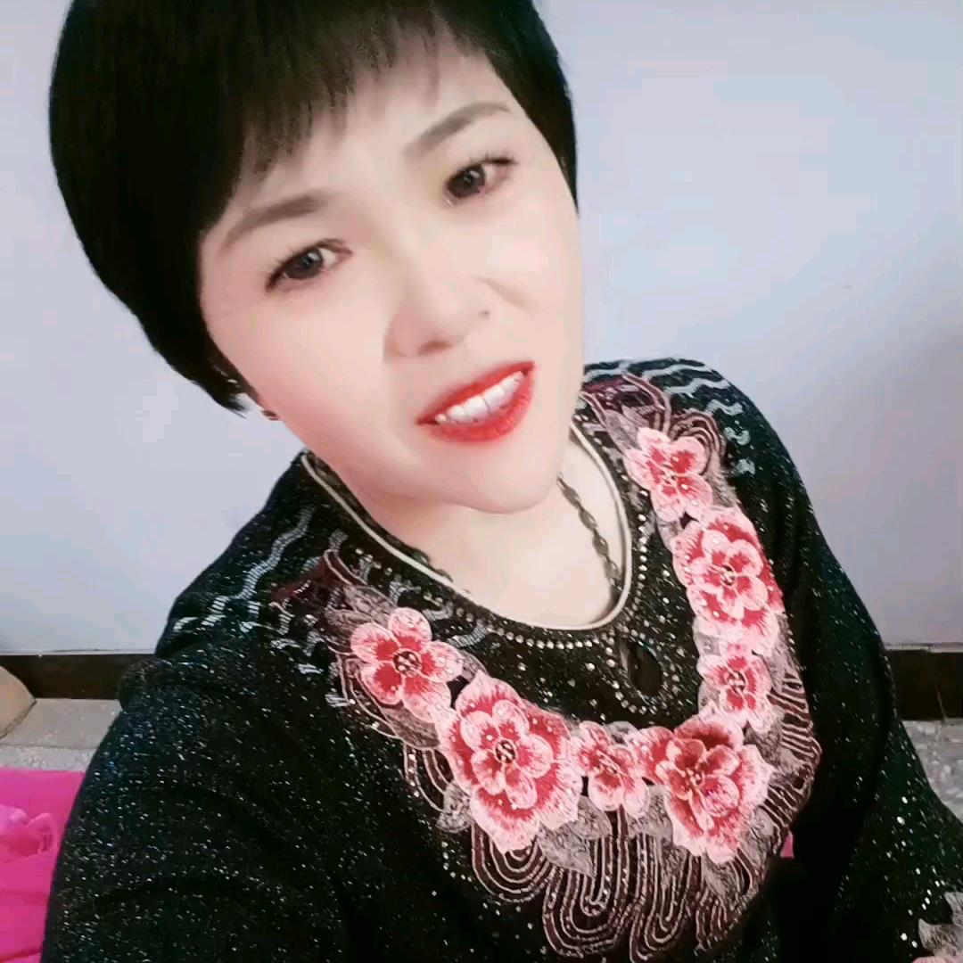 灵芝草晚上7点直播…