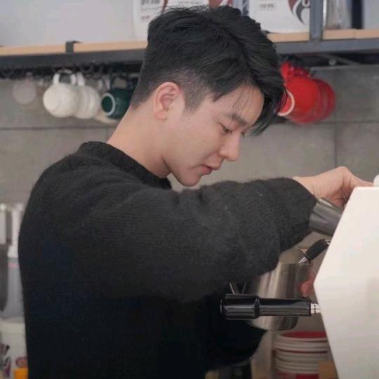 小马看剧