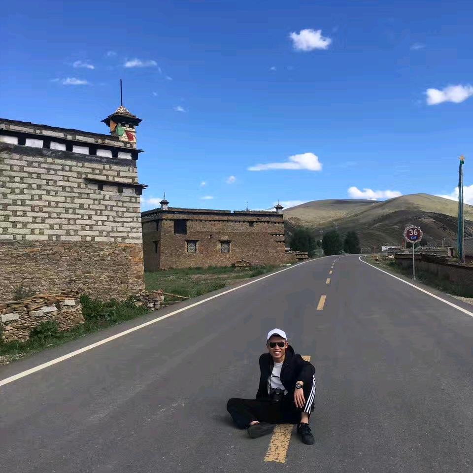 哈喽 kt
