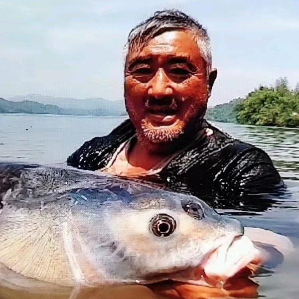 钓鱼人李祥忠
