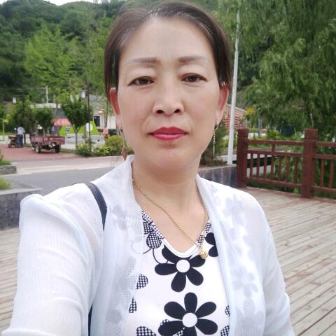 平平淡淡，