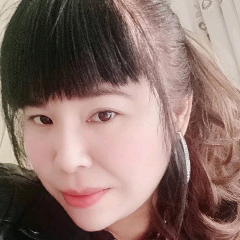 俏如