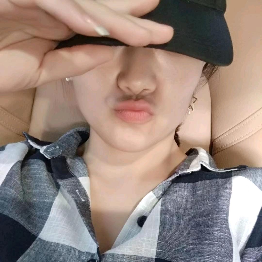 英子（自学英语中）