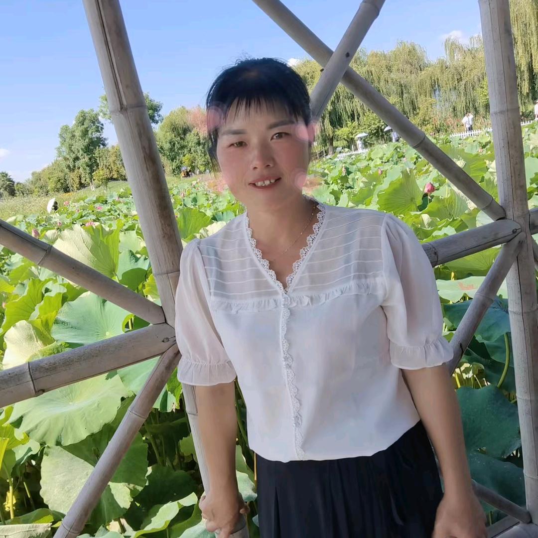 浅笑嫣然