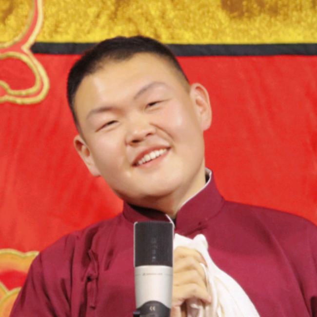 姬霄桐
