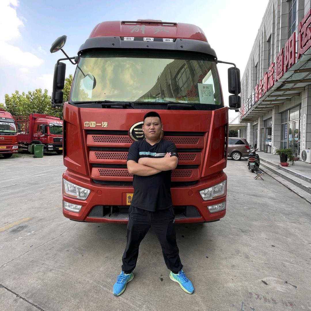王华，收货车